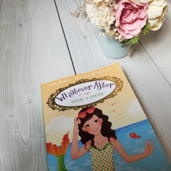 Whatever After books (set of 4) - Picture 6 of 7